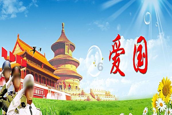 资阳一汽车冲撞临时摆摊区致多人受伤，伤者家属：车子从摊位区穿过去了